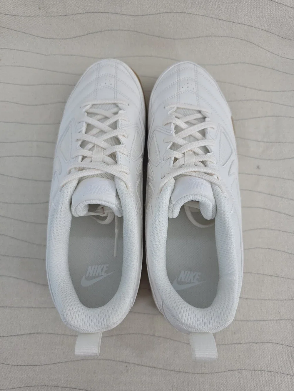Nike Youth GS Gato LV8 Ivory Tan Gum Sole Sneakers Shoes II7084-100 Sz 6.5Y NEW